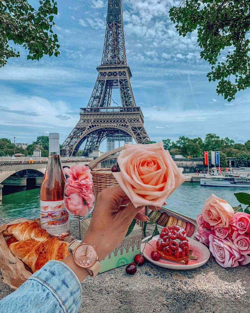 Paint By Numbers - Romantic Parisian Picnic With Eiffel Tower View - Framed- 40x50cm - Arterium